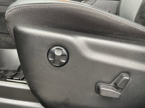 Used 2022 Dodge Durango GT image 19