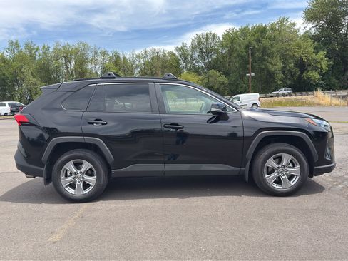 Used 2024 Toyota RAV4 XLE w/ Weather Package AWD/4WD image 25
