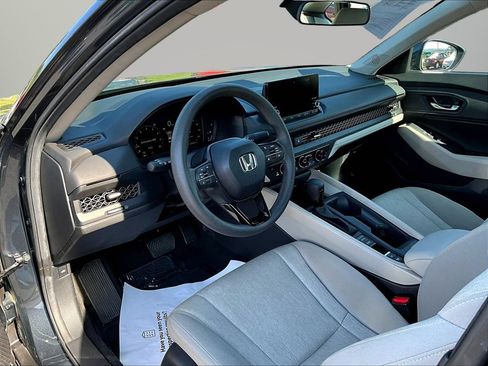 Used 2024 Honda Accord EX image 15