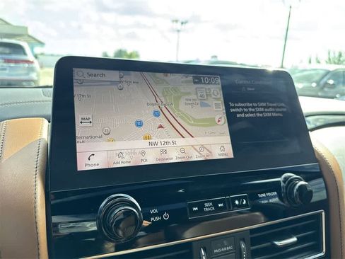 Used 2023 INFINITI QX80 Sensory w/ Cargo Package image 18