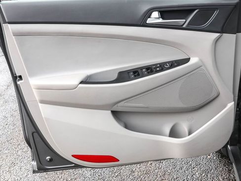 Used 2021 Hyundai Tucson SEL image 25