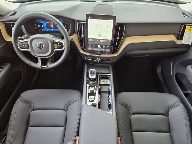 Used 2026 Volvo XC60 B5 Core AWD/4WD image 22