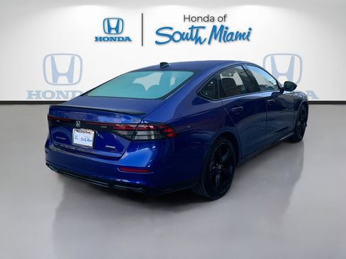 Used 2023 Honda Accord Sport image 6