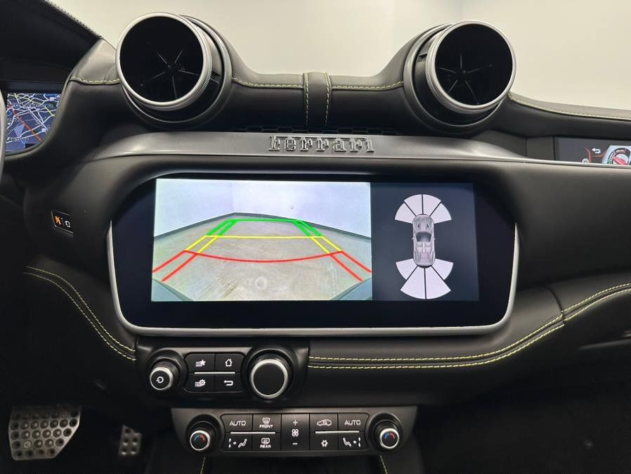 Used 2019 Ferrari Portofino RWD image 83
