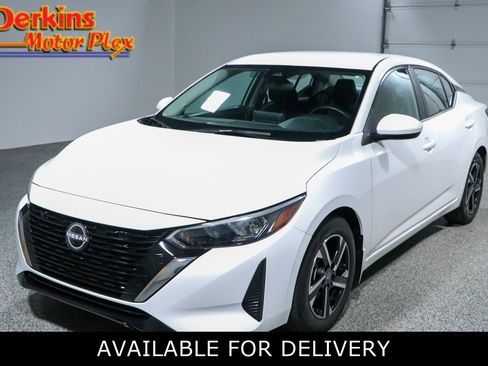 Used 2024 Nissan Sentra SV FWD image 1