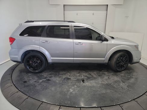 Used 2016 Dodge Journey R/T w/ Blacktop Package image 11