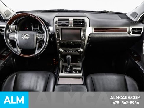 Used 2019 Lexus GX 460 image 25