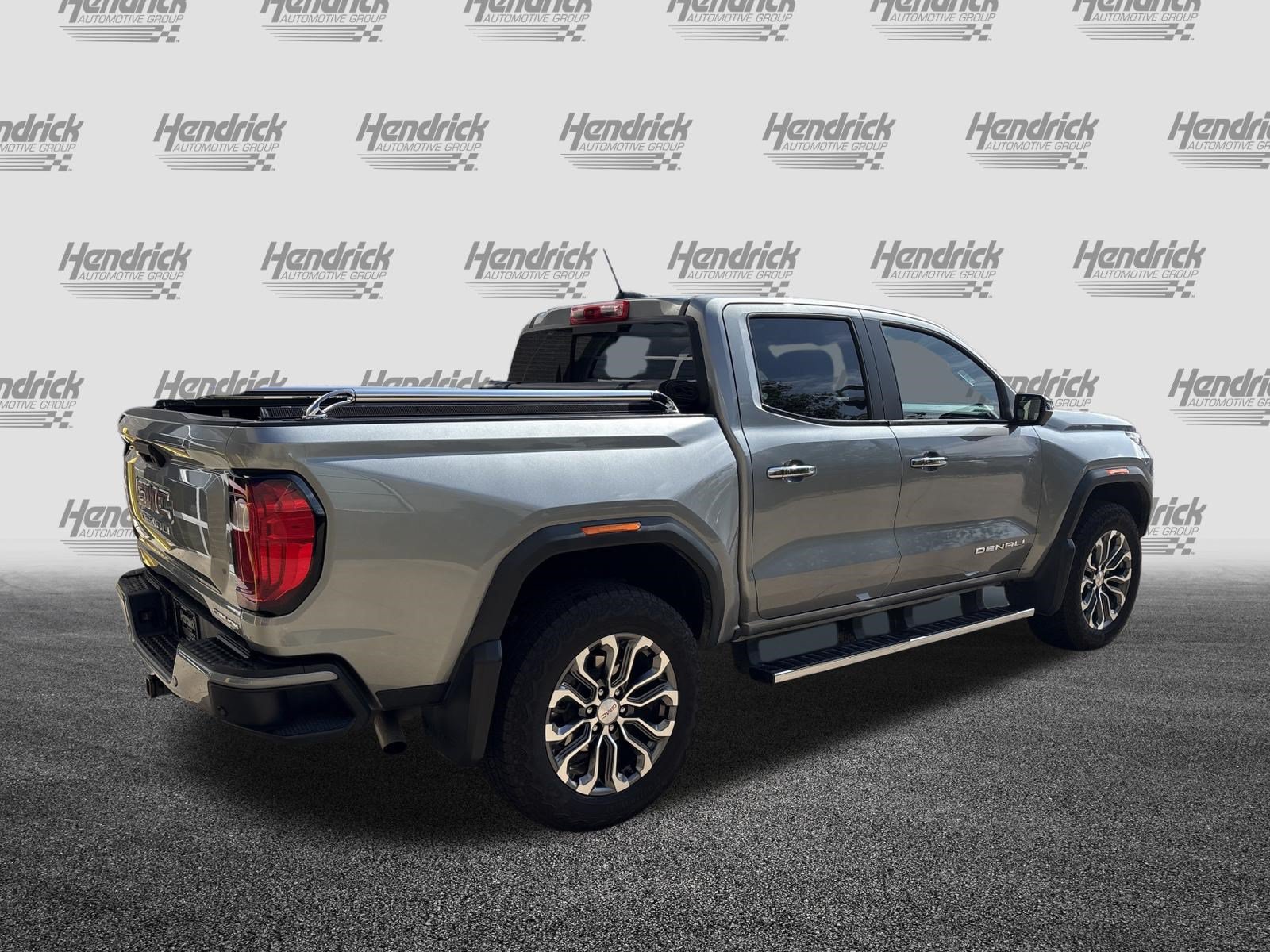 Used 2023 GMC Canyon Denali AWD/4WD image 10