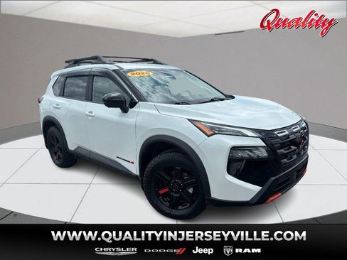 Used 2026 Nissan Rogue SV w/ Rock Creek Premium Package AWD/4WD image 1
