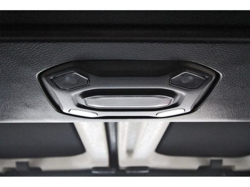 Used 2020 Jeep Wrangler Unlimited Rubicon AWD/4WD image 16