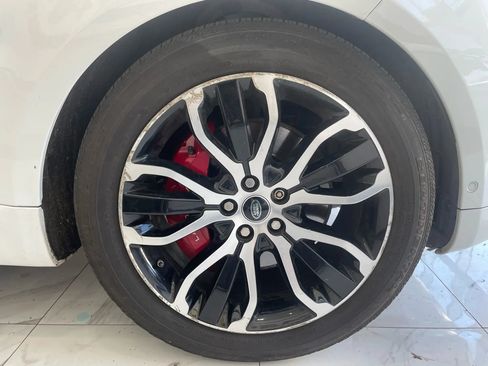 Used 2019 Land Rover Range Rover Sport Supercharged AWD/4WD image 28