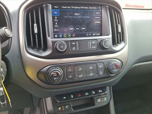 Used 2021 Chevrolet Colorado Z71 image 14