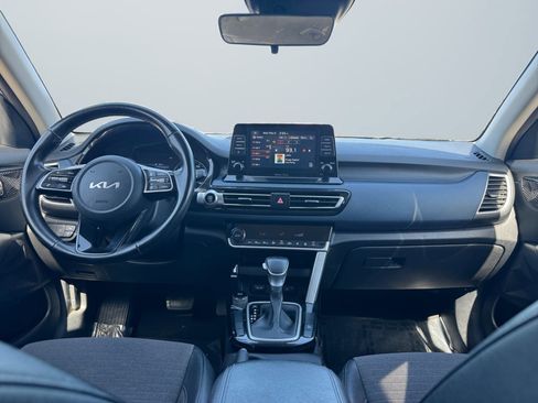 Used 2023 Kia Seltos S FWD image 10