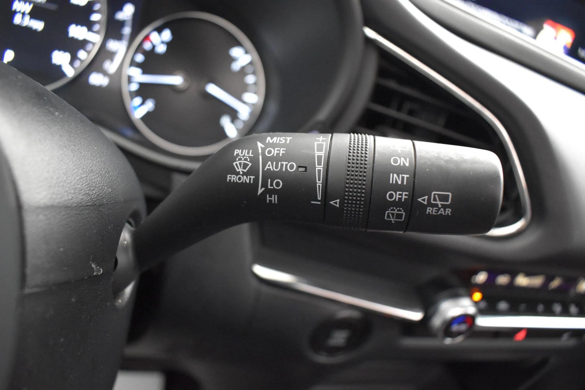 Used 2025 MAZDA CX-30 AWD 2.5 S w/ Preferred Package image 27
