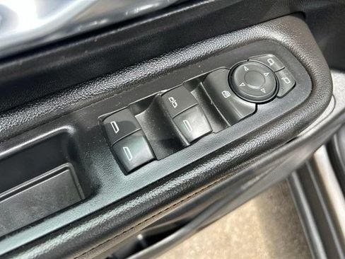 Used 2019 GMC Terrain SLE AWD/4WD image 12