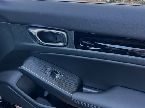 Used 2025 Honda Civic Sport image 16