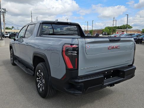 New 2026 GMC Sierra EV Elevation AWD/4WD image 3