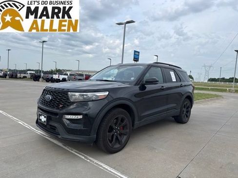 Used 2022 Ford Explorer ST w/ Equipment Group 401A AWD/4WD image 2