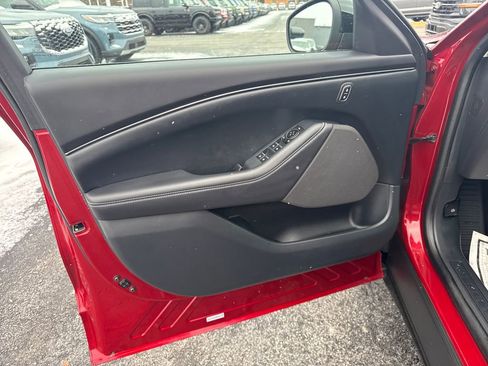 Used 2023 Ford Mustang Mach-E Select image 23