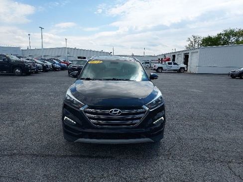 Used 2018 Hyundai Tucson Limited AWD/4WD image 9