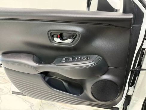 Used 2023 Honda HR-V EX-L image 21