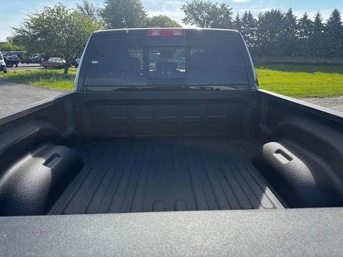 New 2026 RAM 2500 Tradesman AWD/4WD image 17