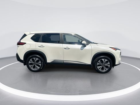 Used 2023 Nissan Rogue SV AWD/4WD image 10
