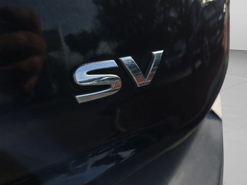 Used 2021 Nissan Rogue SV FWD image 32