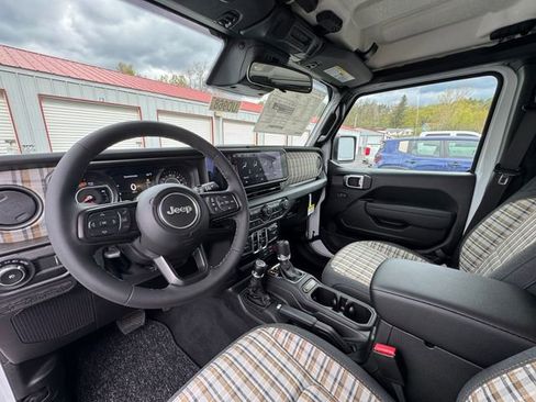 New 2026 Jeep Wrangler Unlimited Sport AWD/4WD image 43