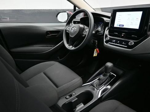 Used 2024 Toyota Corolla LE FWD image 13