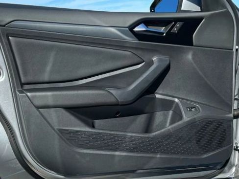 Used 2019 Volkswagen Jetta GLI Autobahn image 12