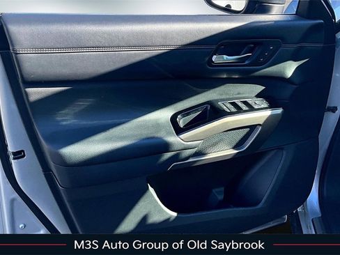 Certified 2023 Nissan Pathfinder Platinum w/ Lighting Package (N92) image 20