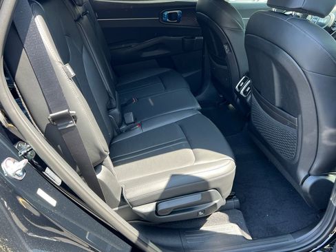 New 2025 Kia Sorento S w/ Panoramic Sunroof Package image 15