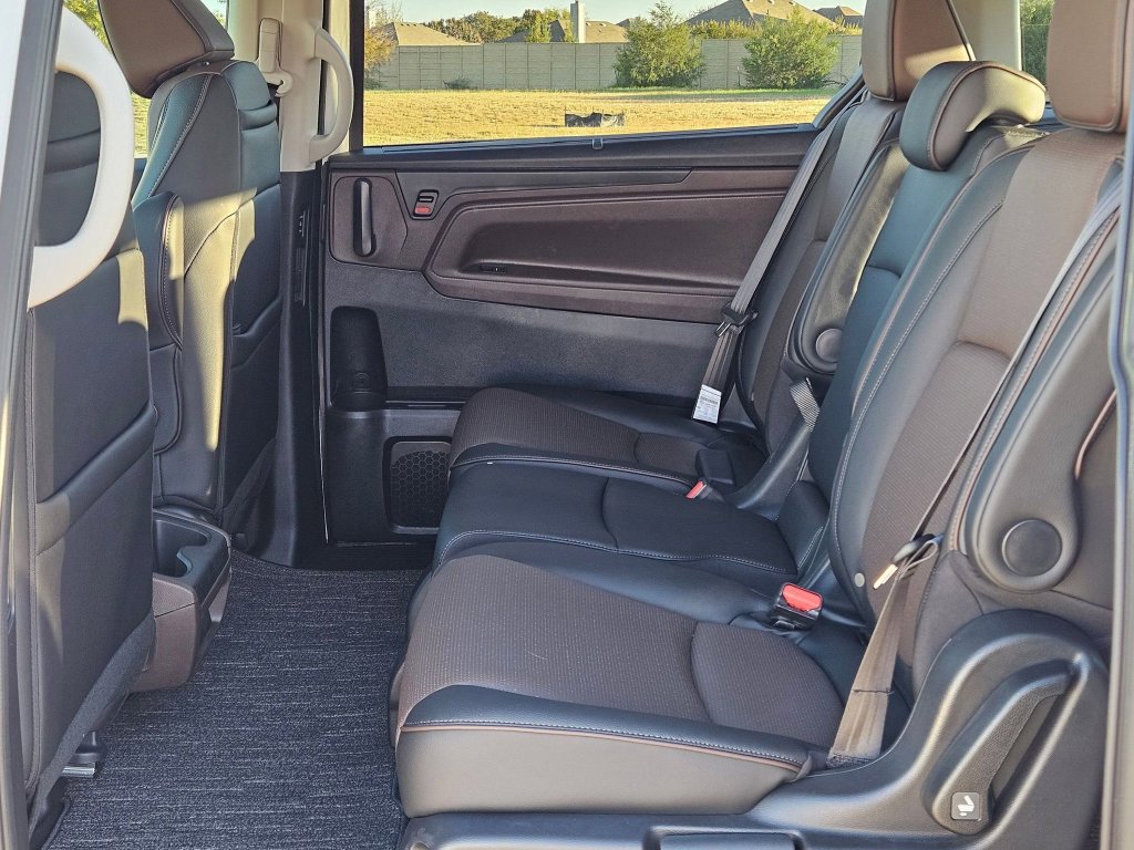 New 2027 Honda Odyssey Elite image 17