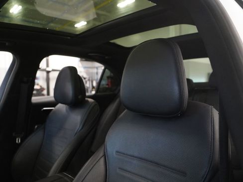 Certified 2022 Mercedes-Benz C 300 4MATIC Sedan image 13