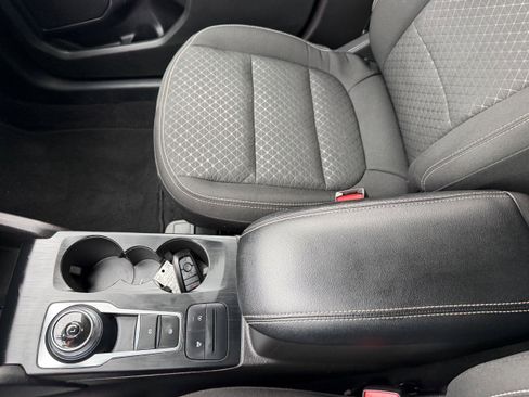 Certified 2023 Ford Escape Active AWD/4WD image 25