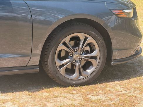 Used 2024 Honda Accord EX image 10