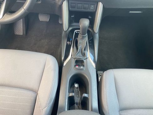 Used 2024 Toyota Corolla Cross AWD Hybrid w/ Moonroof Package image 11