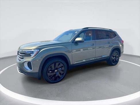 New 2026 Volkswagen Atlas SE AWD/4WD image 1