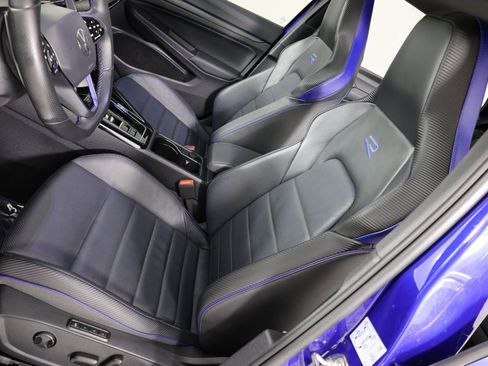 Used 2024 Volkswagen Golf R AWD/4WD image 10