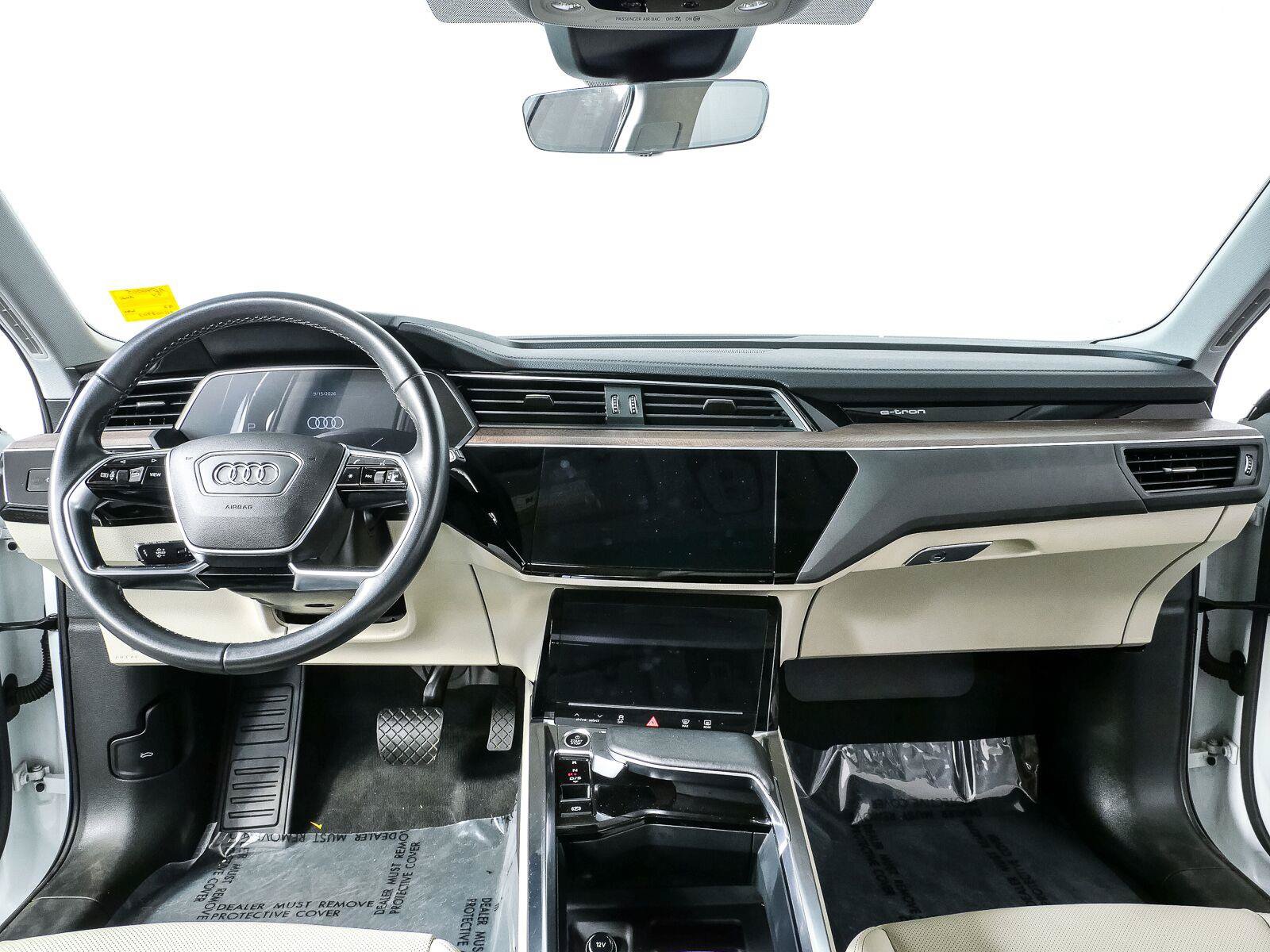 Used 2024 Audi Q8 e-tron Premium Plus w/ Premium Plus Package AWD/4WD image 21