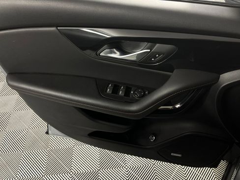 Used 2025 Chevrolet Blazer RS image 28