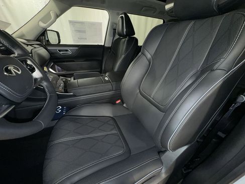New 2025 INFINITI QX80 Sensory w/ Premium Cargo Package image 16