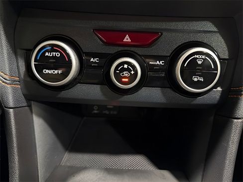 Certified 2023 Subaru Crosstrek 2.5i Limited w/ Moonroof Package image 21