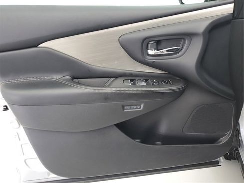 Used 2015 Nissan Murano SL w/ SL Technology Package image 21