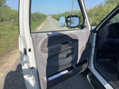 Used 1999 Dodge Ram 3500 Truck ST RWD image 7