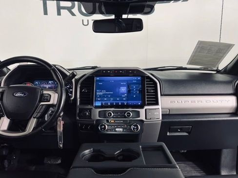 Used 2022 Ford F350 Lariat w/ Chrome Package AWD/4WD image 31
