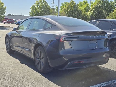 Used 2025 Tesla Model 3 RWD image 5