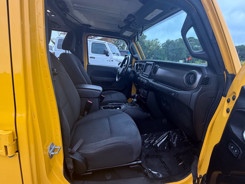 Used 2021 Jeep Wrangler Unlimited Sport AWD/4WD image 45