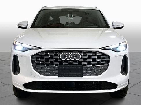 New 2026 Audi Q5 Premium image 3